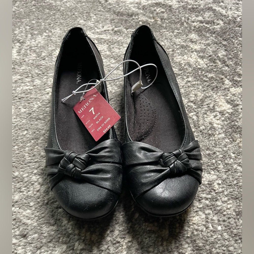 Brand new ballet flats